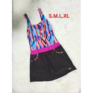 ชุดว่ายน้ำ swim World ของแท้มือ 1 ราคาเต็มในห้าง 1890 บาท