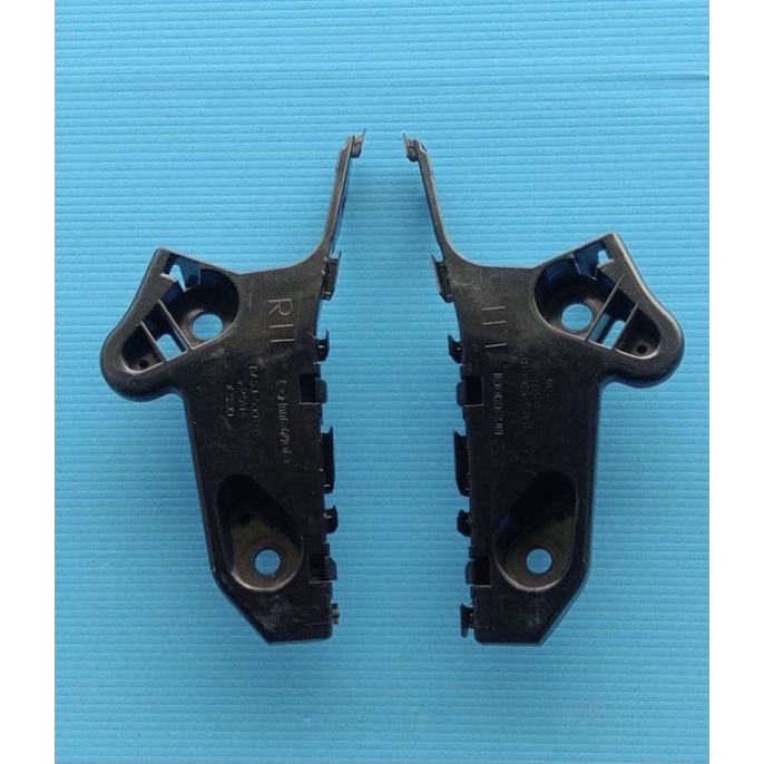 กิ๊บล็อคปลายกันชนหน้า Mazda 2 Sedan/Hatchback/Skyactive Front 15-19 model(แท้)