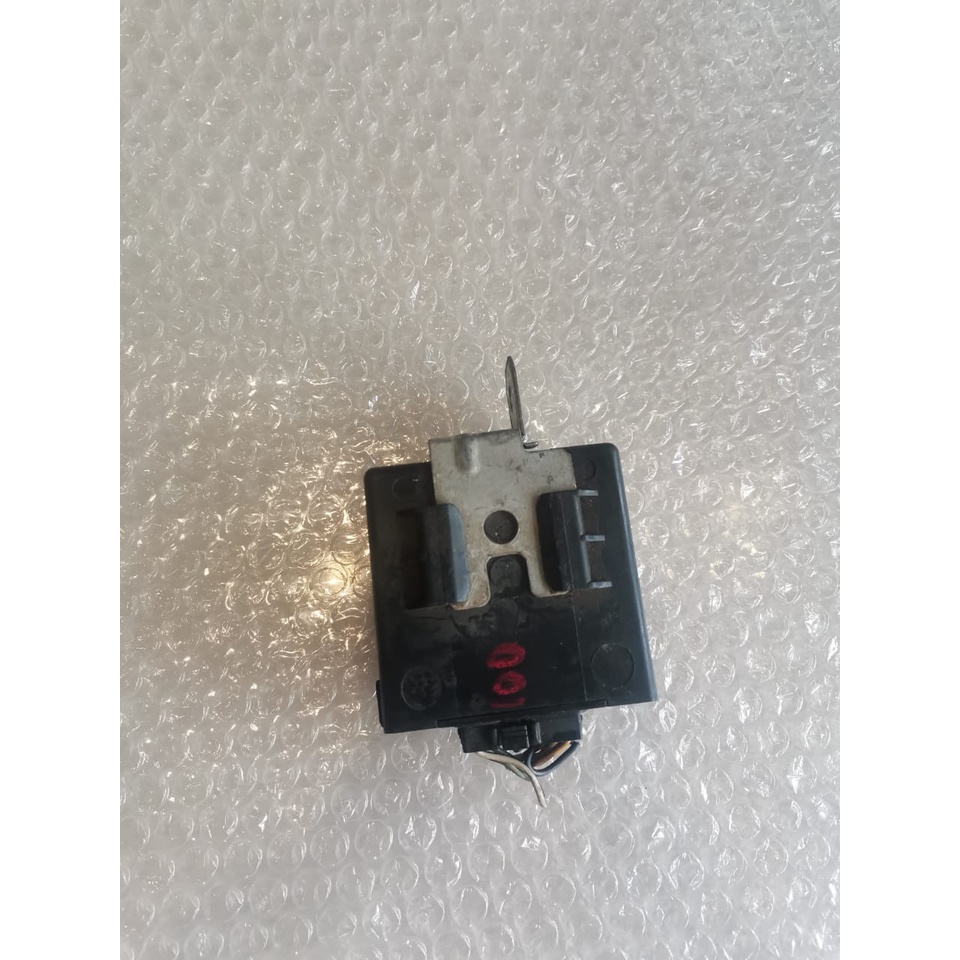 กล่องฟิวส์ Toyota Corolla 1998 (88650-1A890) มือสอง