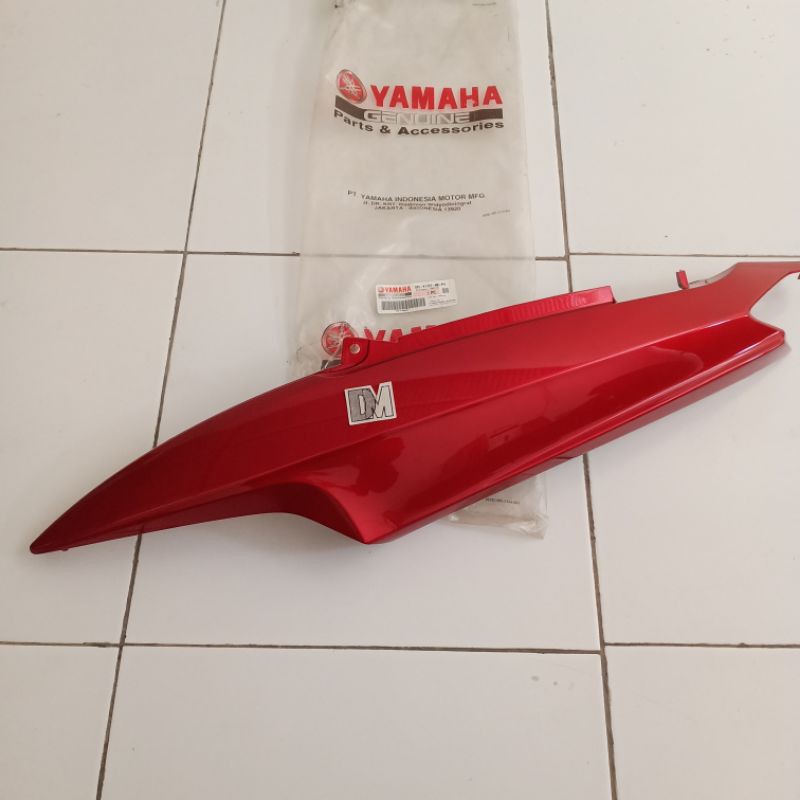 ฝาครอบข้างหลังซ้ายและขวาสําหรับ Mio เก่า 5TL-F1731-00-P4 5TL-F1731-00-P4 สีมารูนเดิม Yamaha YGP