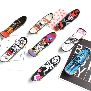 JB7🇹🇭 ส่งจากไทย สเก็ตบอร์ดนิ้ว Finger Skateboard สเก็ตบอร์ดจิ๋ว สเก็ตบอร์ดเด็ก สเก็ตบอร์ดนิ้วมือ ของเล่นสำหรับเด็ก