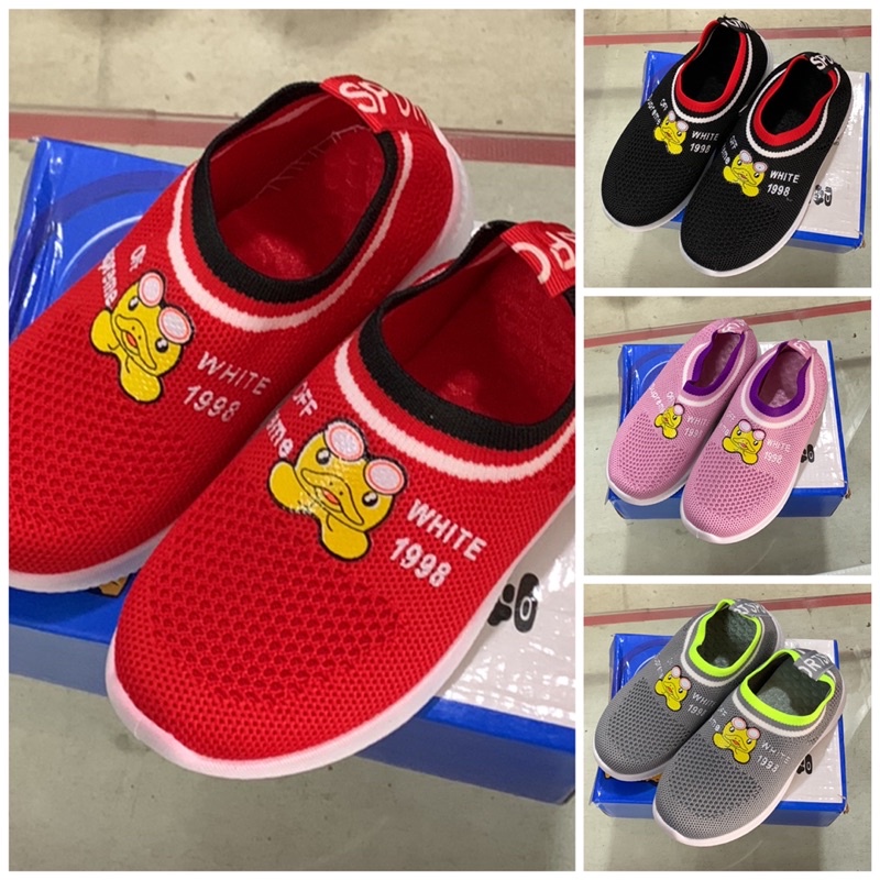รองเท้าเด็กเล็ก ลวดลายน่ารัก พร้อมส่ง