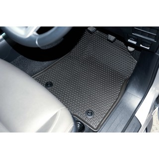 3D Car Floor Mat ถาดยางปูพื้นเข้ารูป ตรงรุ่น Toyota Revo 4ประตู 2015-2022 📌