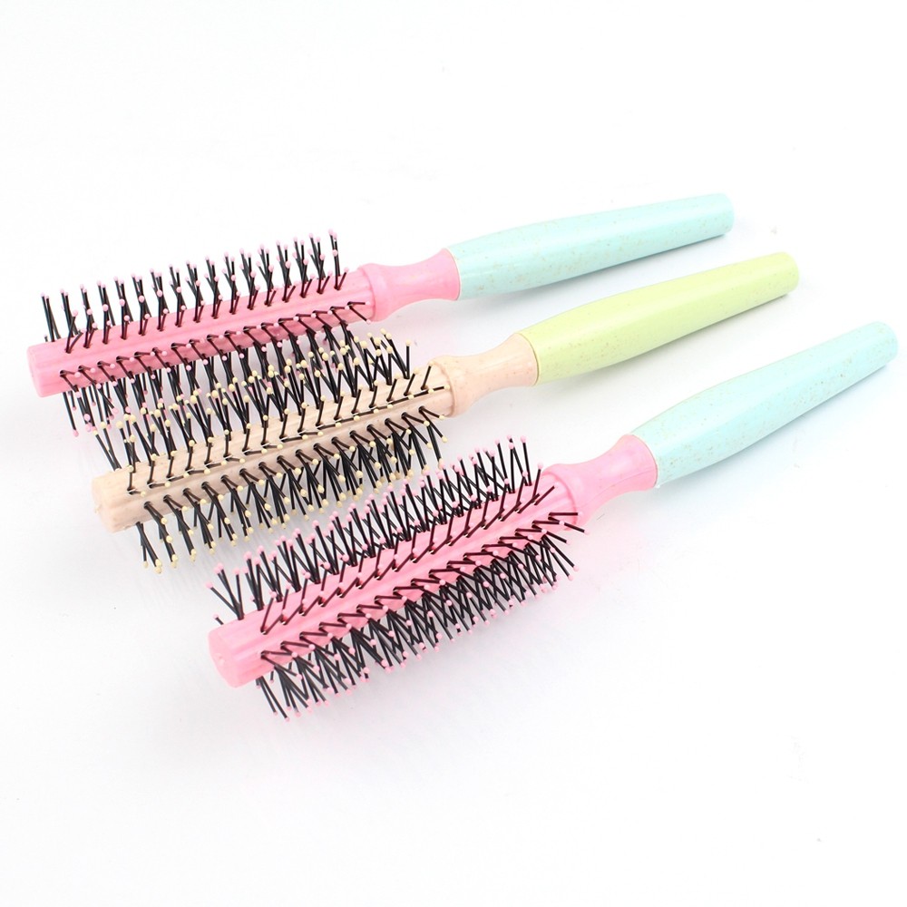 แปรงม้วนผมทรงกลมอุปกรณ์จัดแต่งทรงผม คละสี รุ่น Dying-comb-circle-05g-Boss