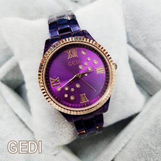 💠 GEDI แท้ 💠 
- นาฬิกาสายเลส 
- ขนาดหน้าปัด 35 mm
- พร้อมกล่องแบรนด์
- ราคาเรือนละ 550 บาท