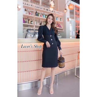 Lover’s Shop ลุคนี้ไฮมากมากค้า เดรสแขนยาวคอวีทรงอกป้าย ช่วงบนใช้ผ้าชีฟองคัดพิเศษจับจีบซ้อน ช่วงกระโปรงผ้าหนาเป็นทรงสวย