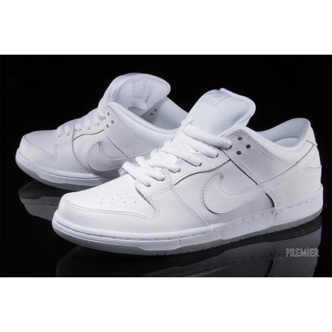 Sb top dunk white