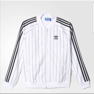 เสื้อAdidas สีขาว