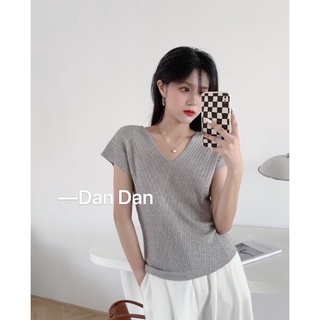 เสื้อไหมพรมเกรดพรีเมียมทรงสวยเก๋ไม่ซ้ำใครเลยระบุสีในแชทคะ