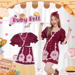 SALE ❗️✿ maria diamond ✿ ❄️X’mas ruby roll set🎅🏻🎄เซ็ทเสื้อ+กระโปรงสีแดงรูบี้ตกแต่งน่ารัก size : S