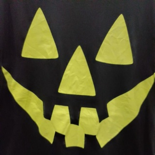 เสื้อยืดมือสอง Usa ลาย Halloween เรืองแสง Size L.อก22/ยาว28