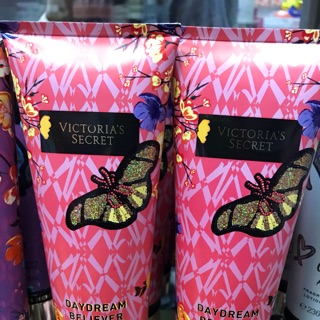 ใหม่ ! ล่าสุด  Victorias Secret Fragrant Lotion ,Lotion Parfumee 236ml. #Temptation    โลชั่นบำรุงผิวกาย