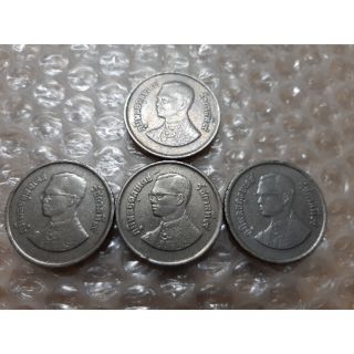 ขายเหมาเหรียญ 5บาทครุทตรงปี 25 ได้ทั้งหมด 4เหรียญค่ะ