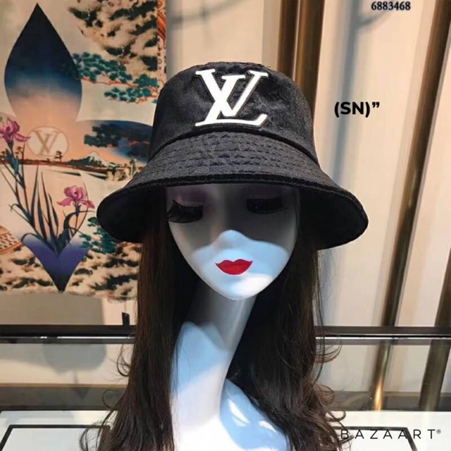 หมวกบักเก็ตสไตล์ Lv สีดำ