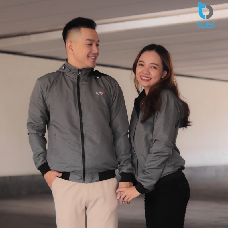 (กันแดด 2 ด้าน 5 กระเป๋า) เสื้อแจ็คเก็ต Tubi หมวกถอดได้ สีเทาตะกั่ว ผ้าไมโคร