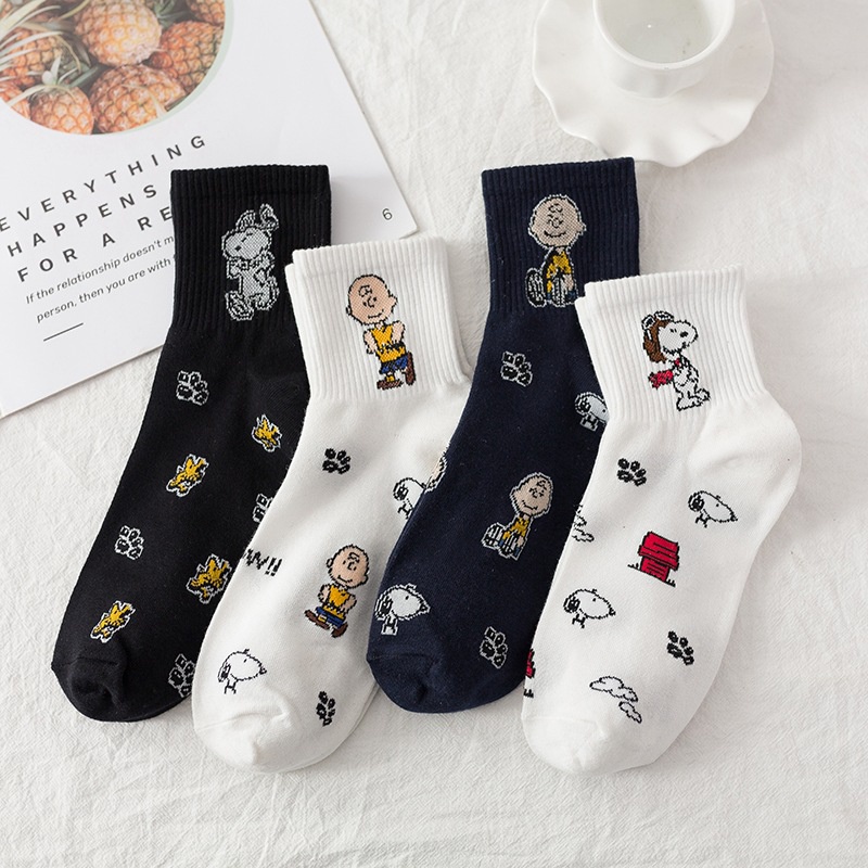 ถุงเท้า ผ้าฝ้าย ลายการ์ตูน Snoopy สําหรับผู้หญิง