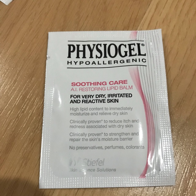 Physiogel soothing care/ physiogel ai cream / physiogel soothing care A.I. Restoring lipid balm