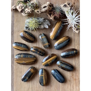 Natural Yellow Tiger Eye PalmStone | Top Quality | Tiger Eye is known to be a powerful protection stone amongst healers.