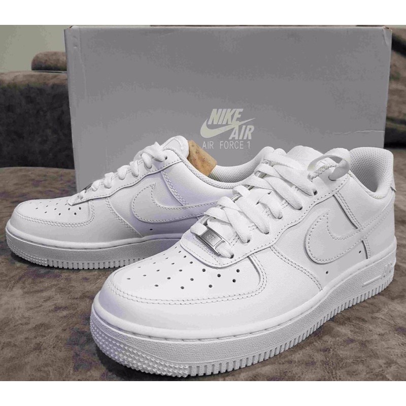 nike af1 triple white