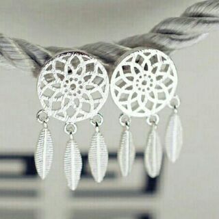 ต่างหูดรีมแคชเชอร์ • Dream catcher earrings