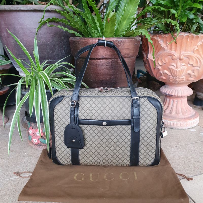 กระเป๋า Gucci men's Brown diamente canvas business bag (ของแท้มือสอง)