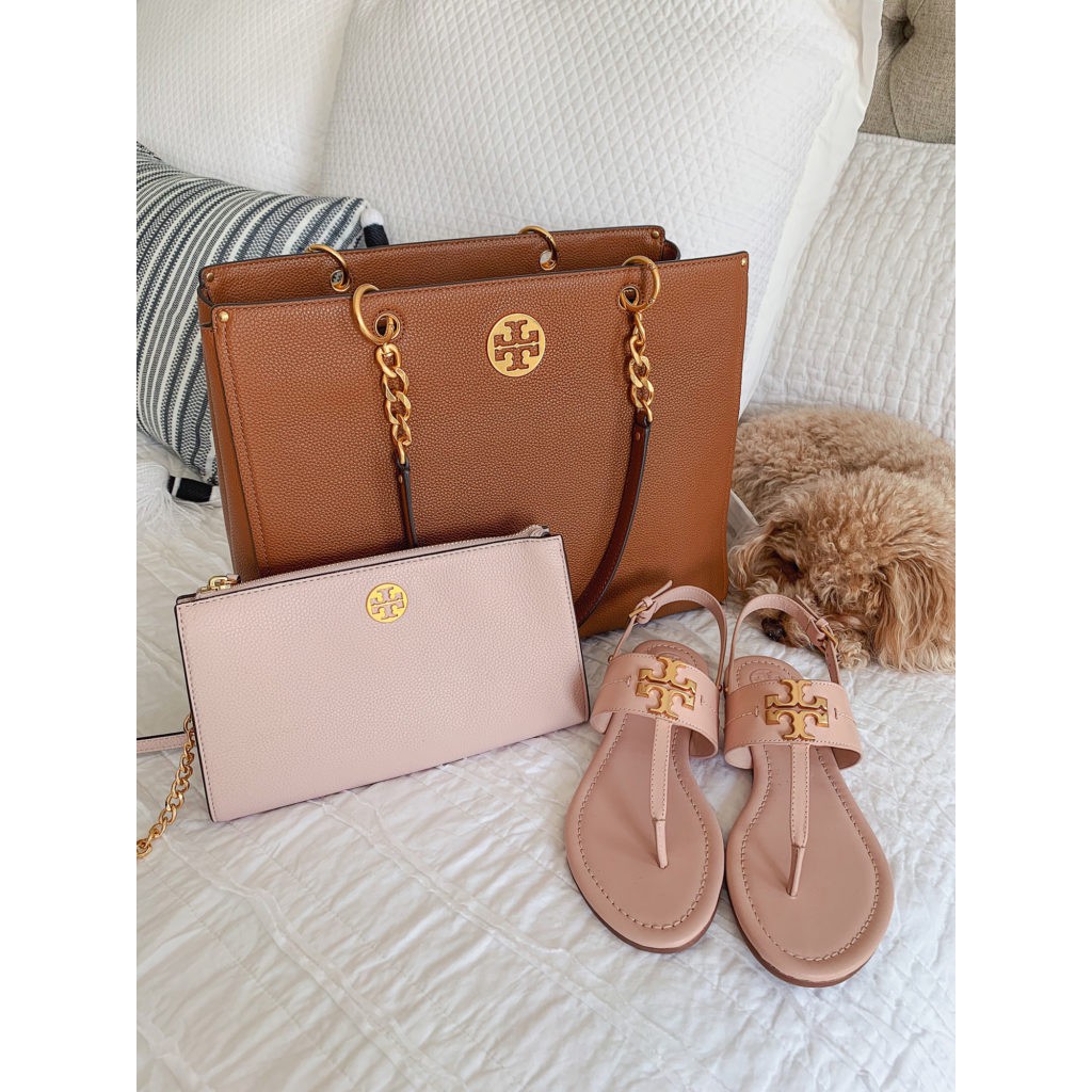 กระเป๋า Tory Burch ของแท้  Mini Everly Leather Crossbody Bag - Light Umber พร้อมส่ง