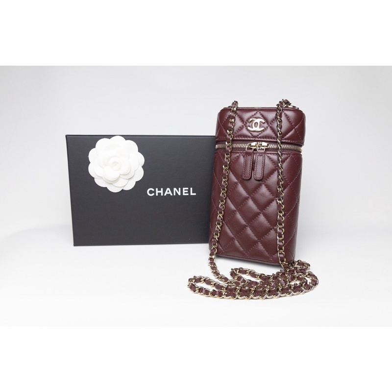 Used like new Chanel phone bag burgandy lamb ghw