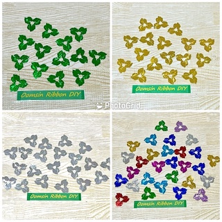 เลื่อมตกแต่ง / เลื่อม 3 แฉก แพ็คละ 100 ชิ้น