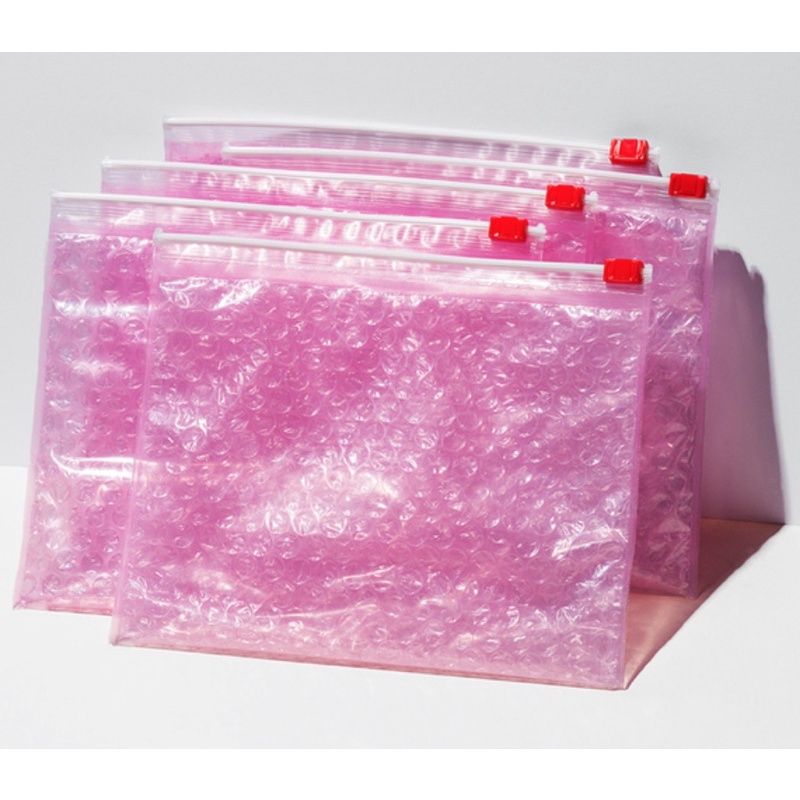 Glossier pink pouch pink bubble wrap กระเป๋าซิปล็อค สีชมพู