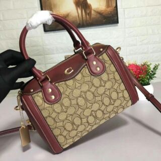 กระเป๋าสะพาย Coach เกรดhi-End หนังเเท้