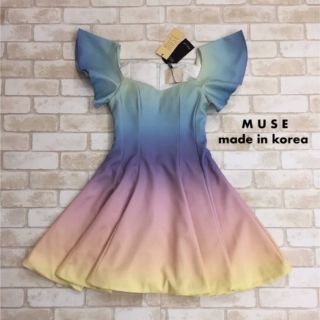 งานป้าย MUSE เดรสไล่สีโทนพาสเทล สีสวยหวานมาก ๆ