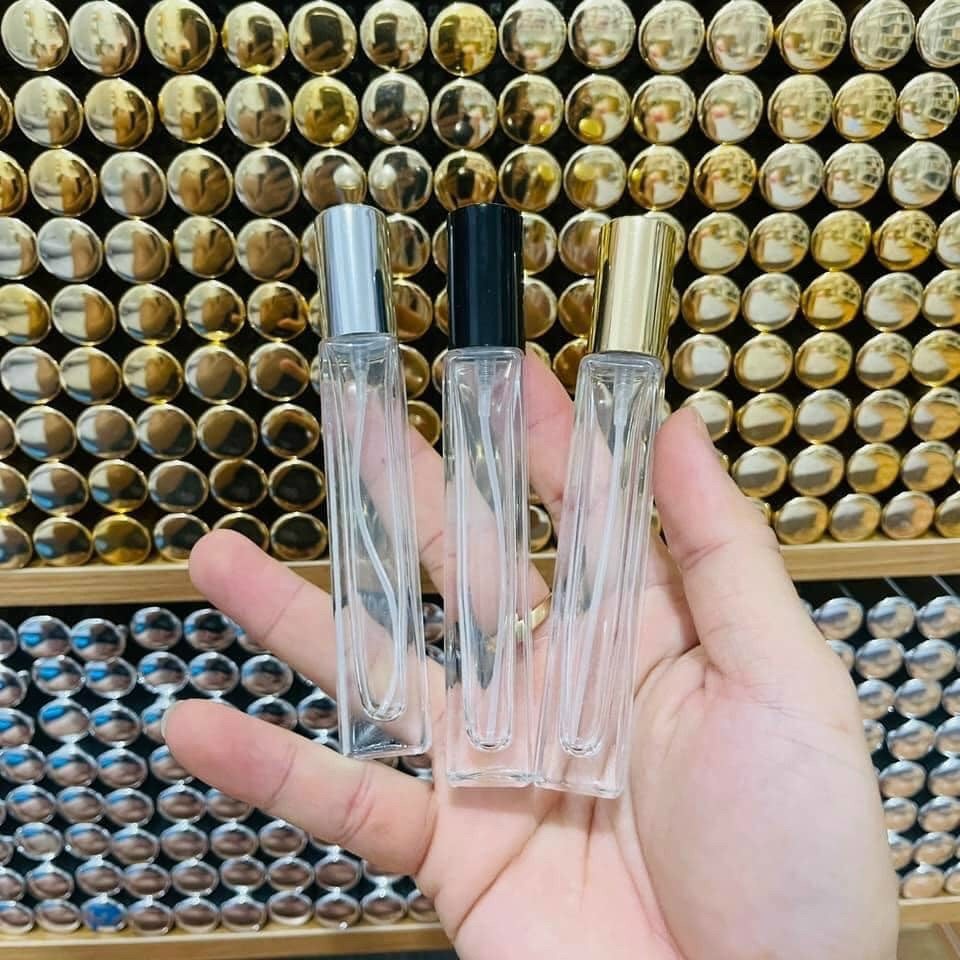 [SUPER HOT] SQUARE PERFUME BOTTLE 10ML ️