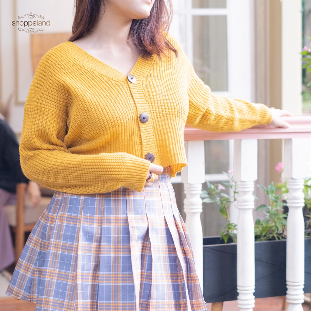 เสื้อครอป YERIN CARDI