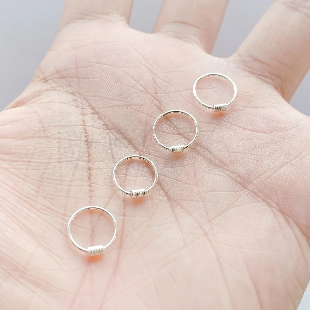 ต่างหูห่วงเงินแท้ Worm Hoop Earrings 92.5% (ห่วงตัวหนอน)