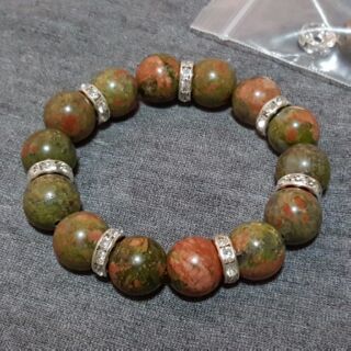 สร้อยข้อมือหินธรรมชาติ Natural stone unakite 12mm