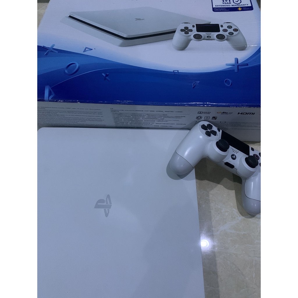 Playstation4 Ps4 Slim 500gb สีขาว มือสอง สภาพดีใช้งานได้ปกติ มีกล่องอุปกรณ์ครบพร้อมส่ง