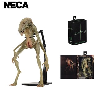 NECA  Alien Resurrection – 7″ Scale Action Figure – Deluxe Newborn