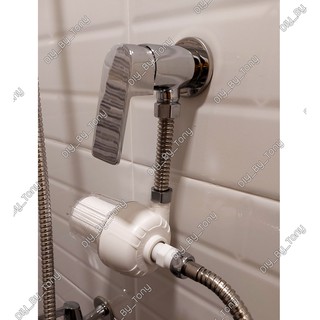 กรองน้ำฝักบัว Shower Filter 5ไมครอน น้ำเข้าออกเป็นเกลียว 4หุน หรือ1/2นิ้ว เปลี่ยนไส้กรองได้