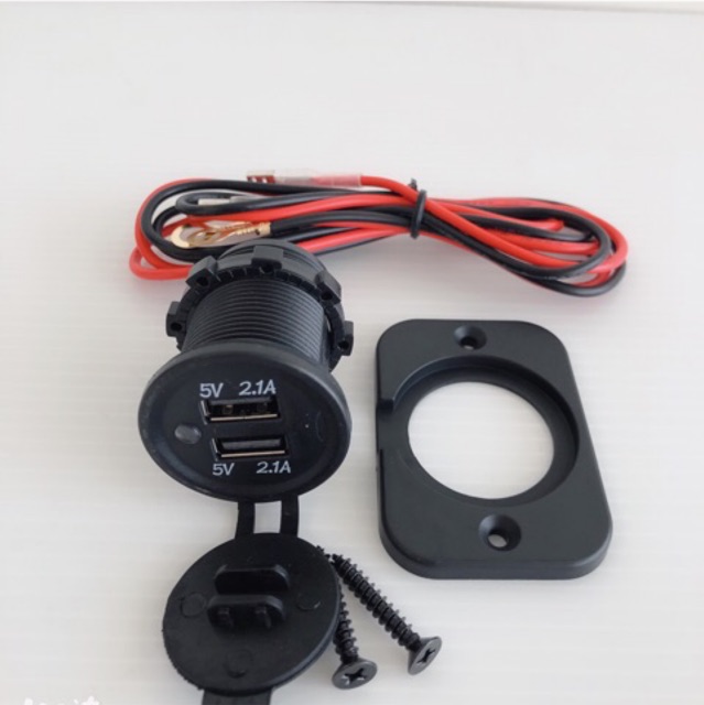 แปลงไฟDCเข้า12vออก5V 2.4A usbพร้อมสายฟิวยาว60cmอย่างหนา(USB ธรรมดา)