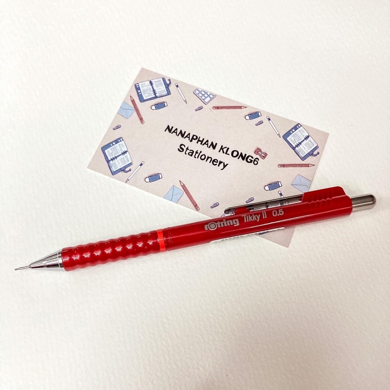 ดินสอกดรอตติ้งรุ่นเก่า มีสีแดงและสีดำ rotring Tikky ll 0.5