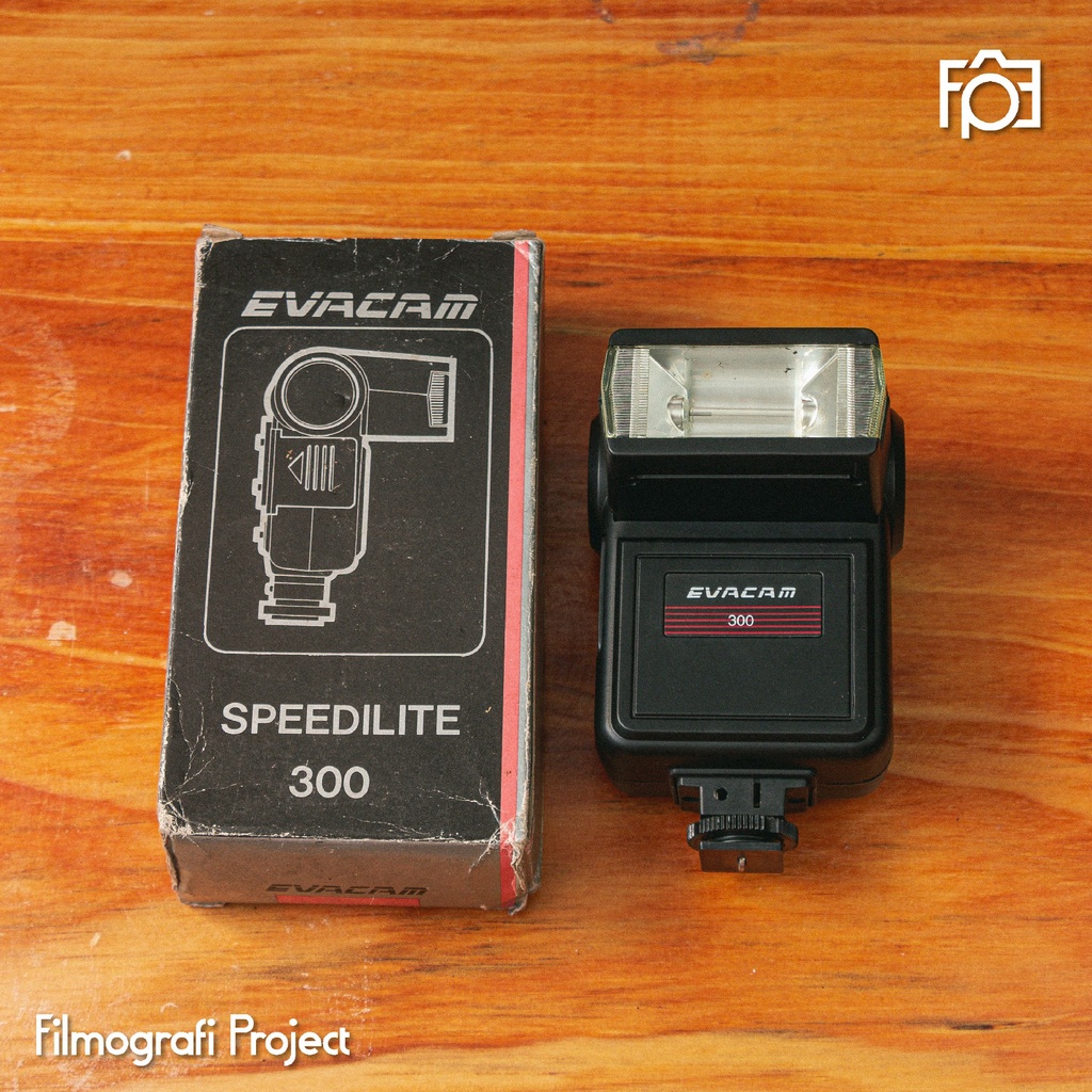 Flash Evacam Speedlite 300 (ใหม่ พร้อมส่ง) เหมาะสําหรับ Fujica M1