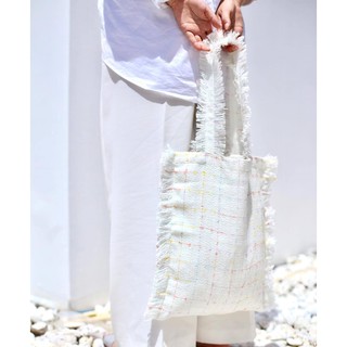 Rissaya.official - tweed tote bag กระเป๋าผ้า สี white lollipop