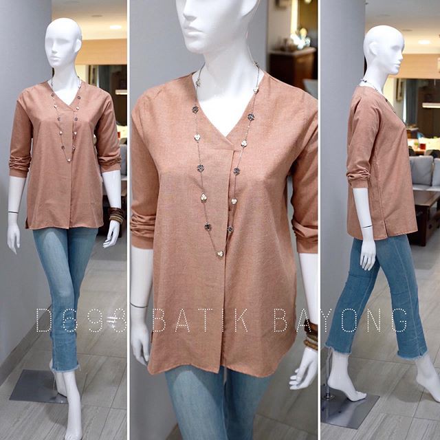 เสื้อ D698**********