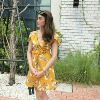 Tulip dress เดรสลายดอกไขว้หน้าอก