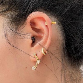 TIMI comet gem gold earrings - ต่างหูแป้นรูปดาวตก วัสดุชุบทองเหลือง18k