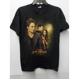 ขายดี!เสื้อยืด พิมพ์ลาย JACOB BELLA BLACK GRAPHIC SAGA NEW MOON EDWARD สําหรับผู้ชาย #13172vS-5XL