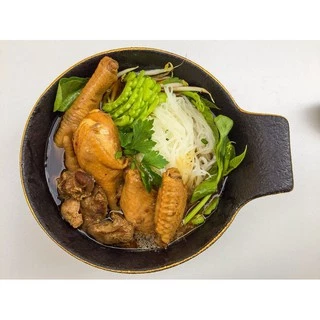 น้ำซุปก๋วยเตี๋ยวไก่สูตรโบราณ ขนาด 150 กรัม รสชาติเข้มข้นไม่ต้องปรุงเพิ่ม กลิ่นหอมสมุนไพรไทย ก๋วยเตี๋ยว