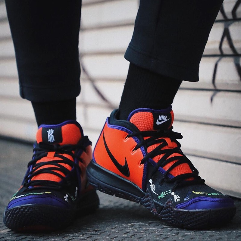 ☃¤◎special spot Nike Kyrie 4 Nike Irving 4 Dead’s Day Black Orange combat basketball shoes CI0278-800