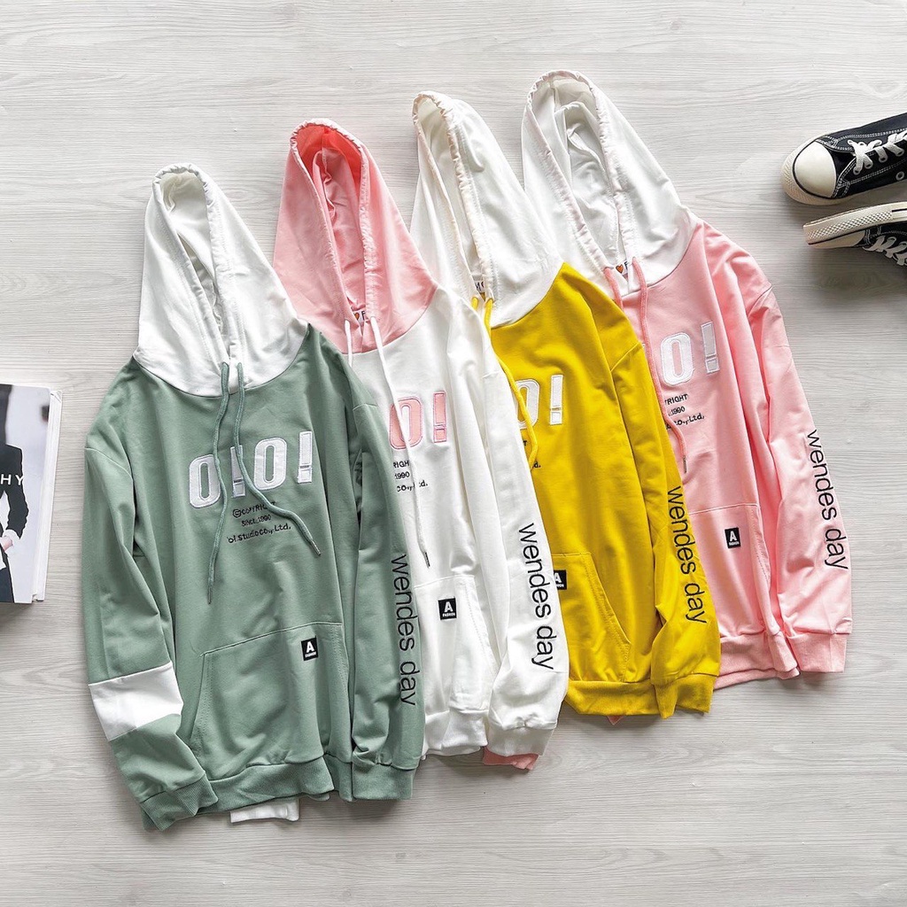 เสื้อสเวตเตอร์มีฮู้ด WENDESDAY