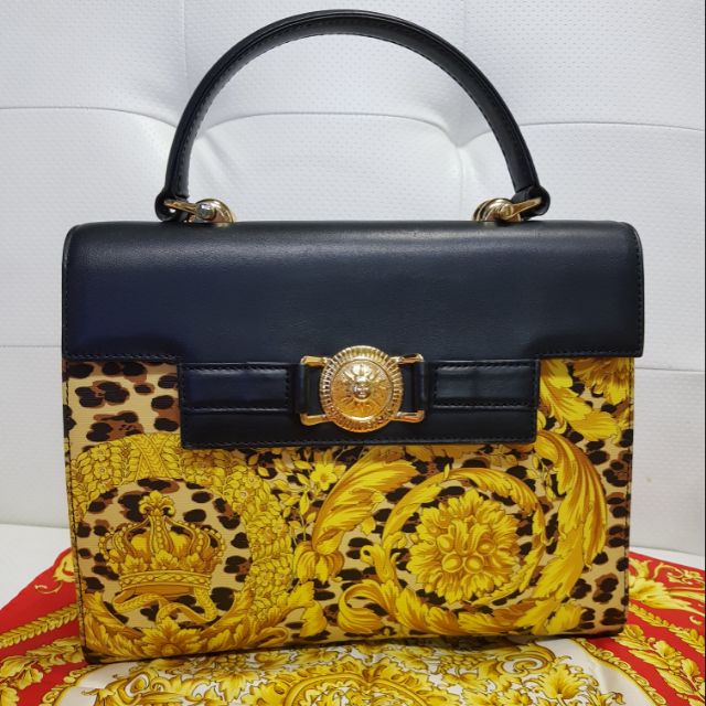 Gianni Versace กระเป๋าสะพาย Gianni Versace 2WAY สี Sunburst ลายเสือดาวกระเป๋าถือ PVC x Leather / Yel